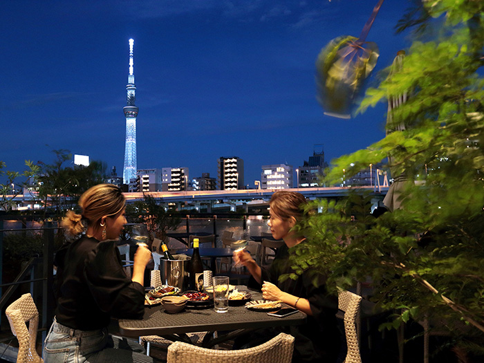 2F テラスの夜景